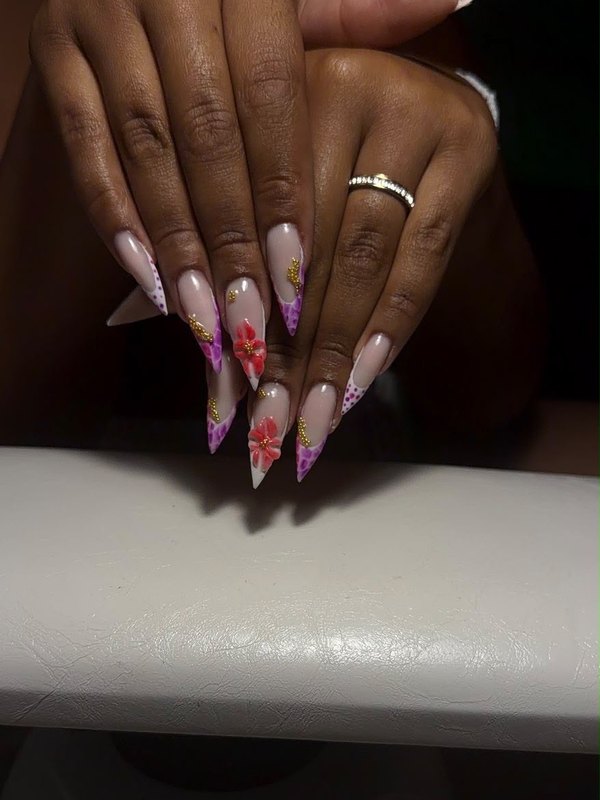 Stiletto French violette et fleurs 3D