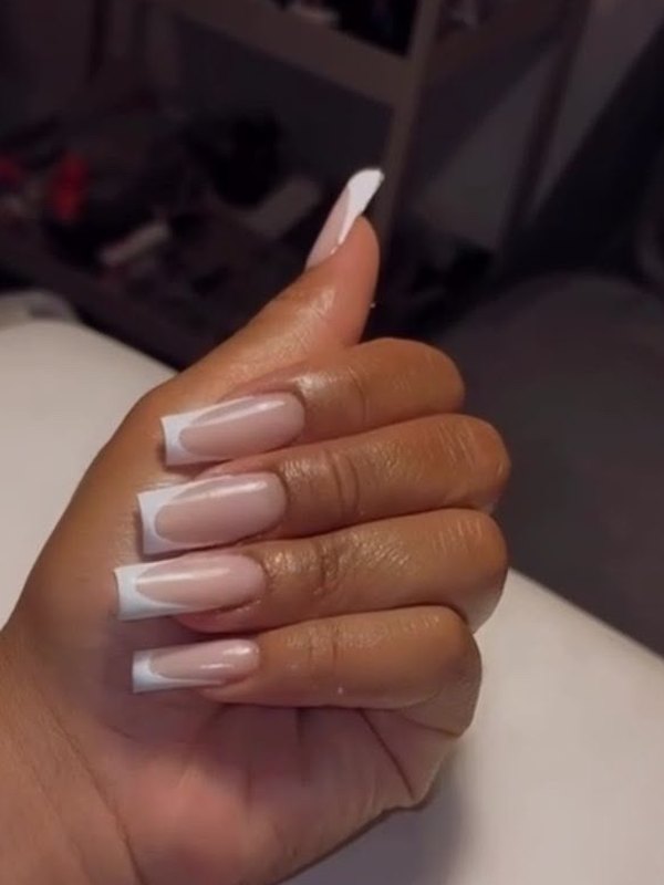 French blanche carrée longue